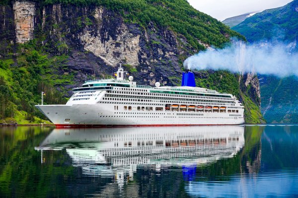 Embarquez pour des aventures paradisiaques avec diner croisière